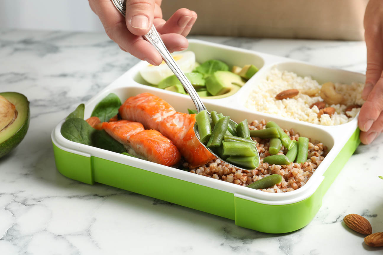 FIT SAŁATKI DO LUNCHBOXA