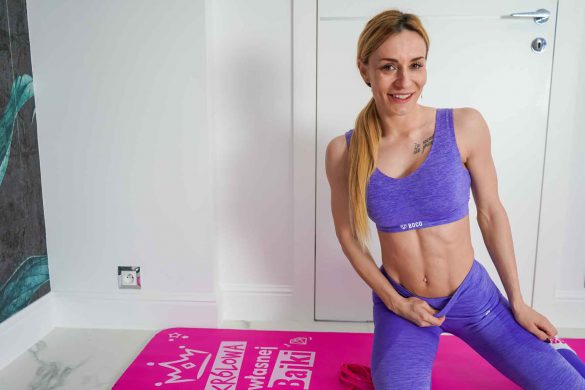 TRENING Z GUMAMI KWB #144 INTENSE ABS