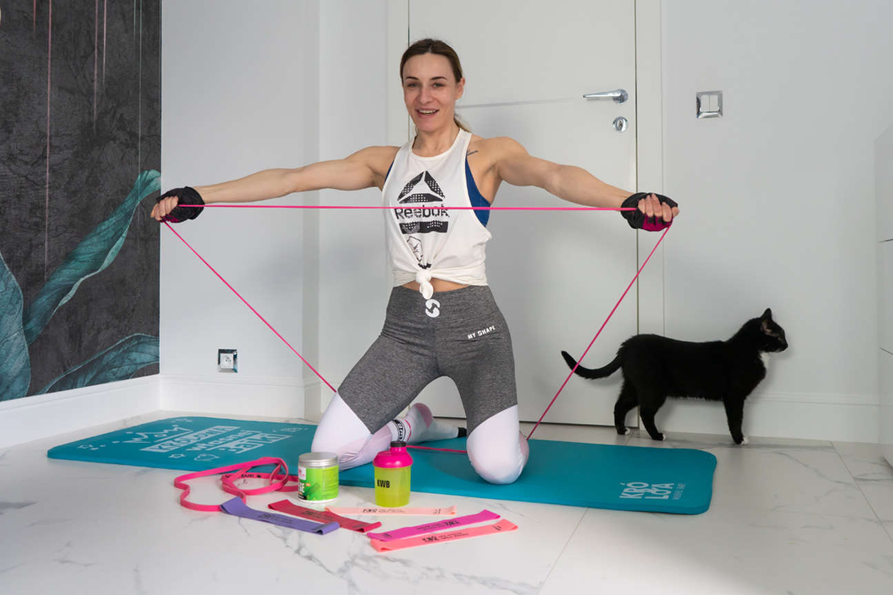 TRENING Z GUMAMI KWB #211 BEAUTIFUL SHOULDER WORKOUT