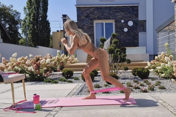 TRENING W BIKINI JĘDRNE POŚLADKI – TRENING Z GUMAMI KWB #264